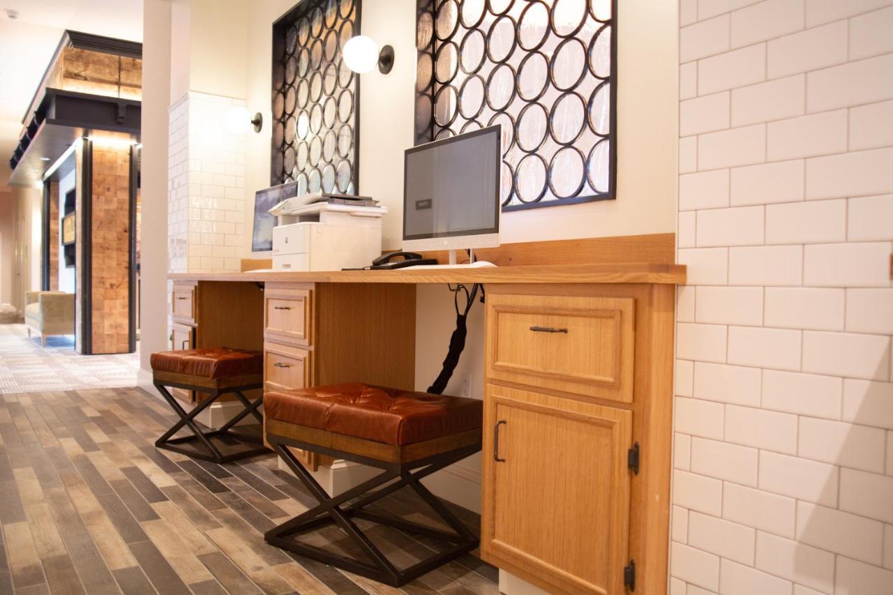 Hotel Indigo Hattiesburg By Ihg Exterior photo